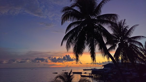 亲子陪伴有缺陷 三成父亲从未参加孩子家长会